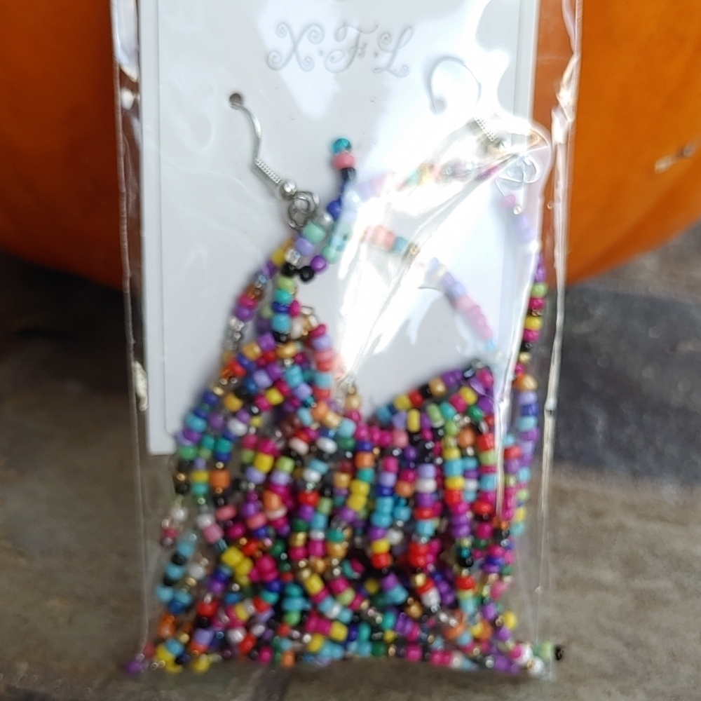 New COLORFUL HANDMADE BOHEMIAN TRIBAL AZTEC WESTERN  BEADED HANGING EARRINGS